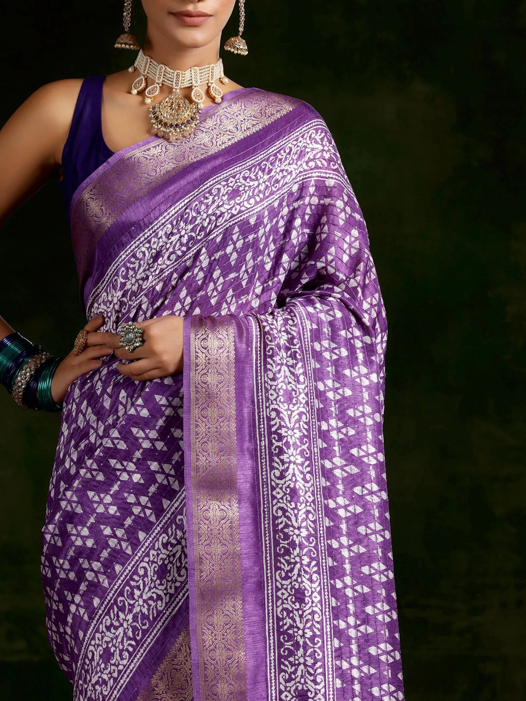  Purple Printed Silk Blend Saree With Unstitched Blouse Piece 