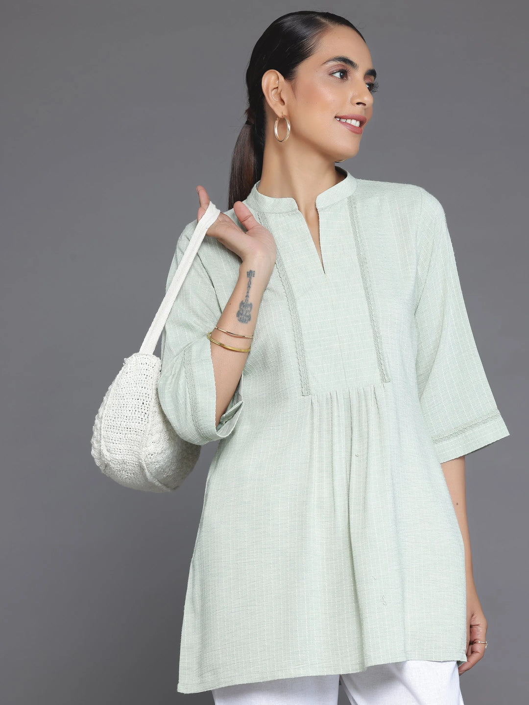  Green Woven Design Cotton Blend Straight Kurti 