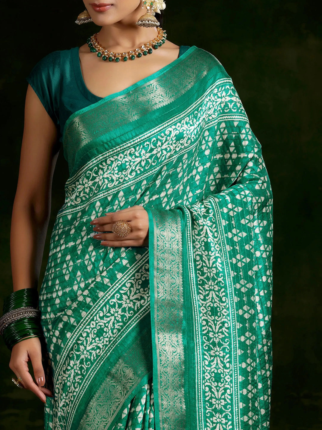  Rama Green Printed Silk Blend Saree With Unstitched Blouse Piece 