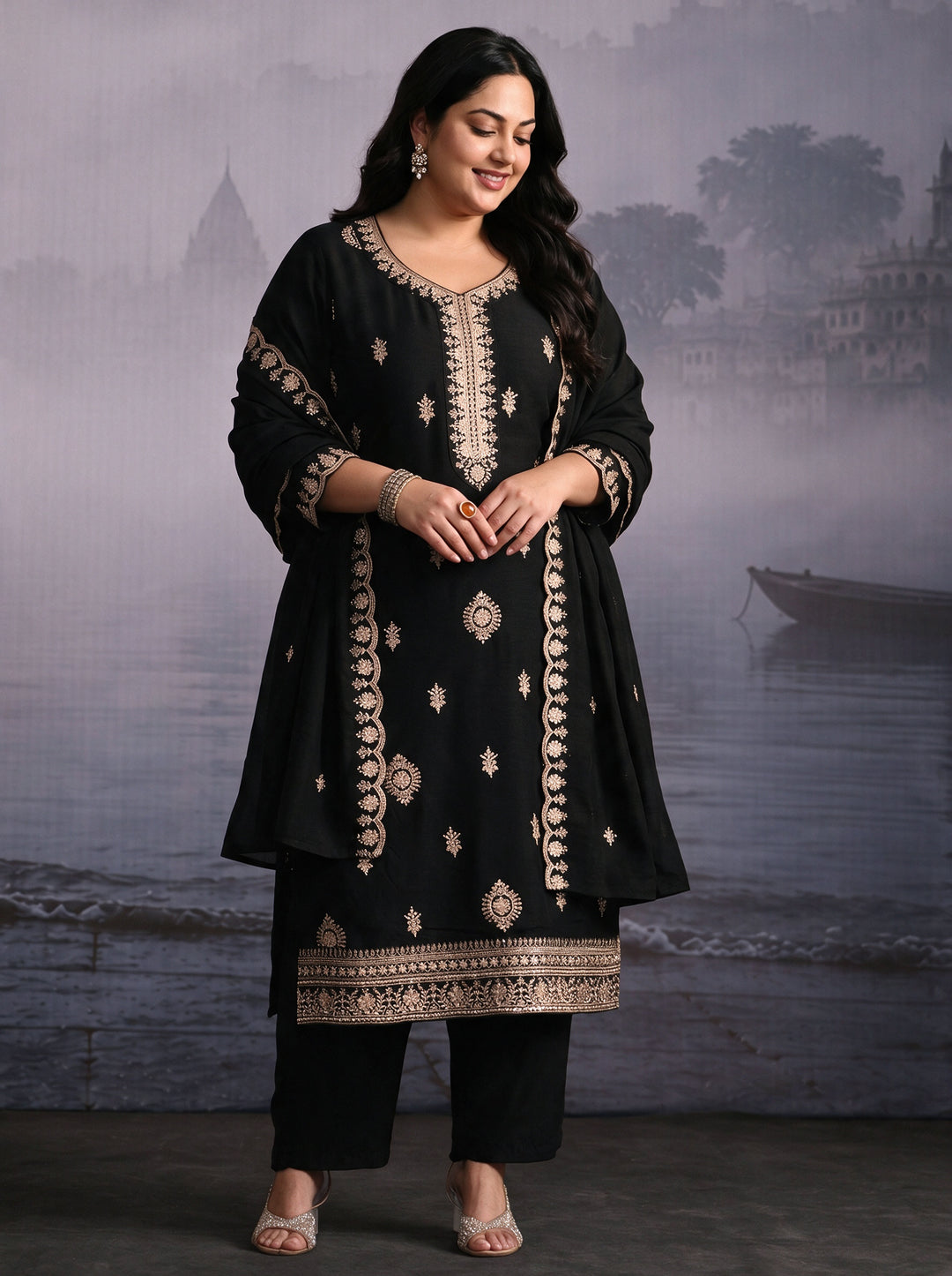 Plus Size Black Embroidered Silk Blend Straight Suit Set