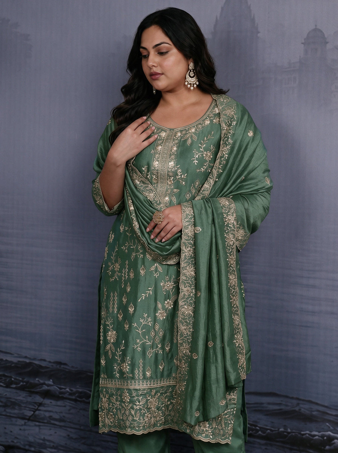  Plus Size Dusty Mint Green Floral Embroidered Silk Blend Straight Suit Set 