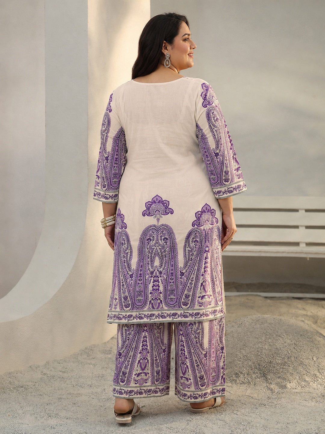  Plus Size Off White Ethnic Printed Cotton Co-Ord Set 