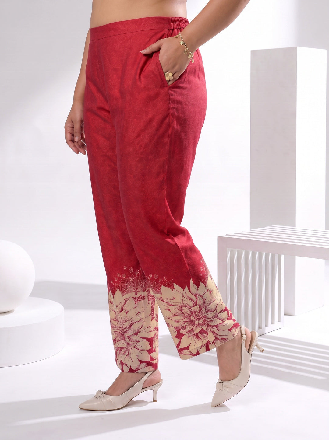  Plus Size Maroon Floral Printed Muslin Straight Kurta Set 
