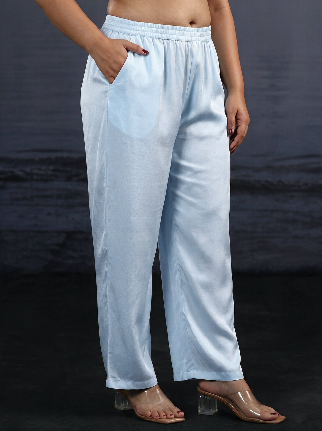  Plus Size Sky Blue Floral Printed Crepe Straight Suit Set 