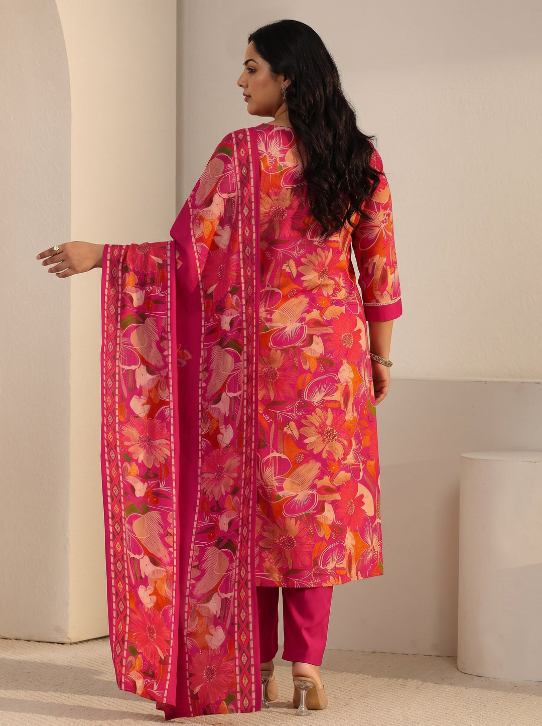  Plus Size Pink Floral Printed Cotton Blend Straight Suit Set 