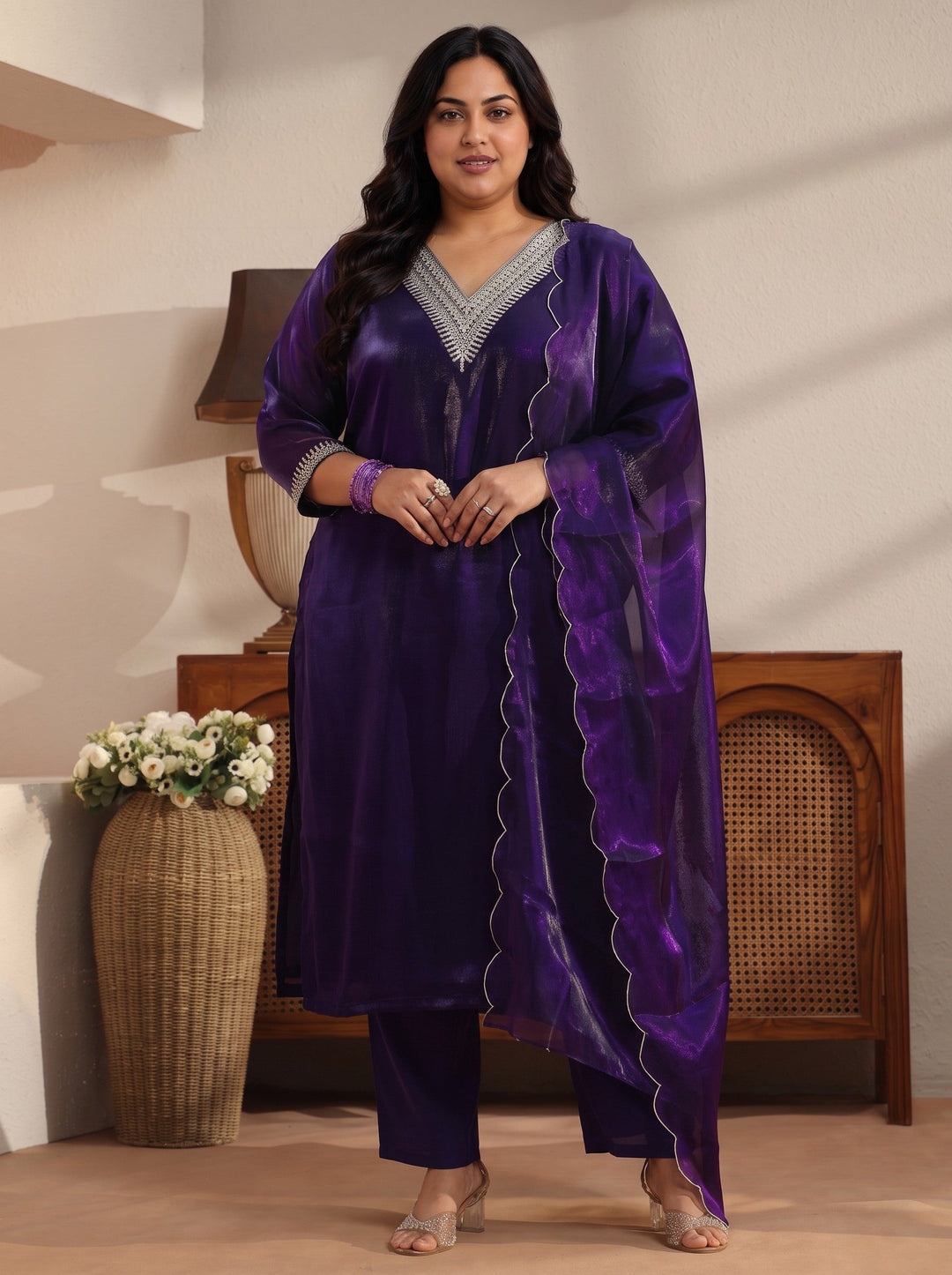  Plus Size Purple Yoke Design Tissue Straight Suit Set 