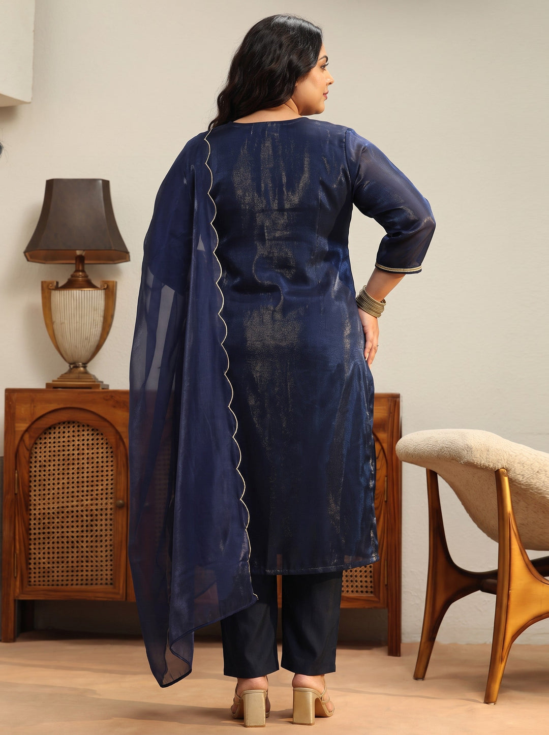  Plus Size Navy Blue Yoke Design Tissue Straight Suit Set 