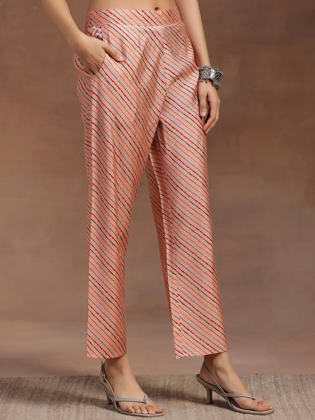  Peach Printed Silk Blend Straight Kurta Set 