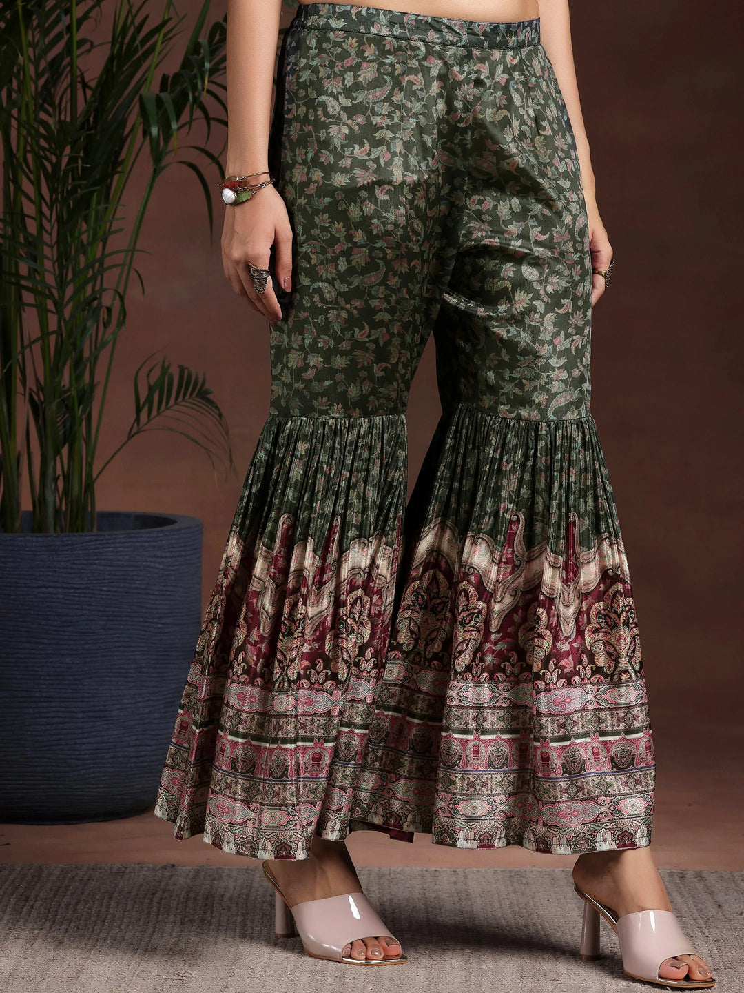  Beige Printed Silk Blend Straight Suit With Dupatta 