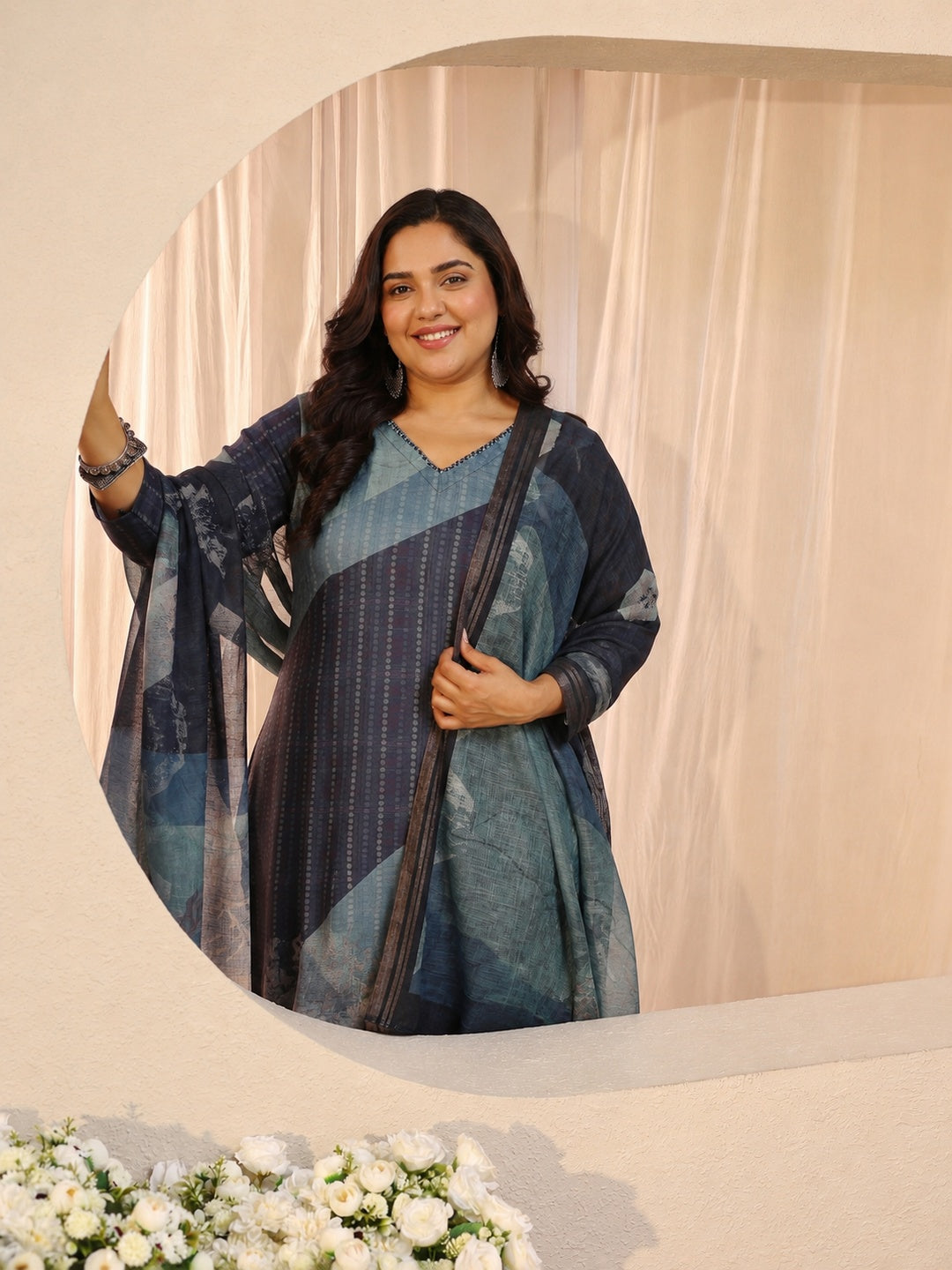  Plus Size Blue Printed Linen Straight Suit Set 