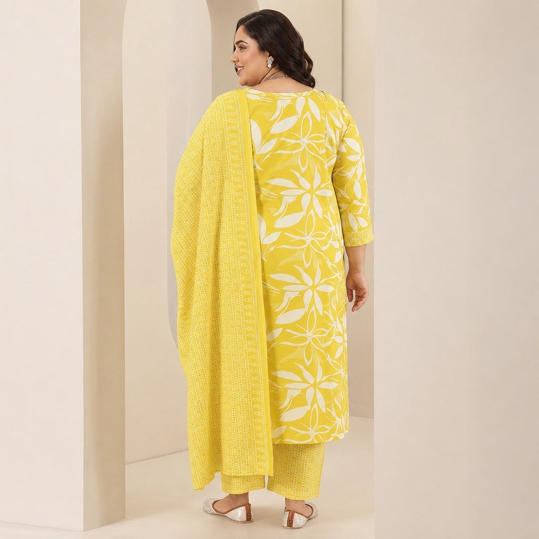  Plus Size Yellow Floral Printed Cotton Blend Straight Suit Set 