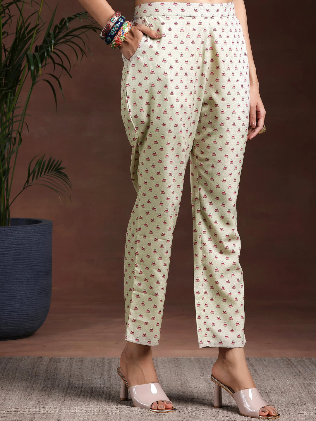  Beige Printed Poly Crepe Straight Suit With Dupatta 