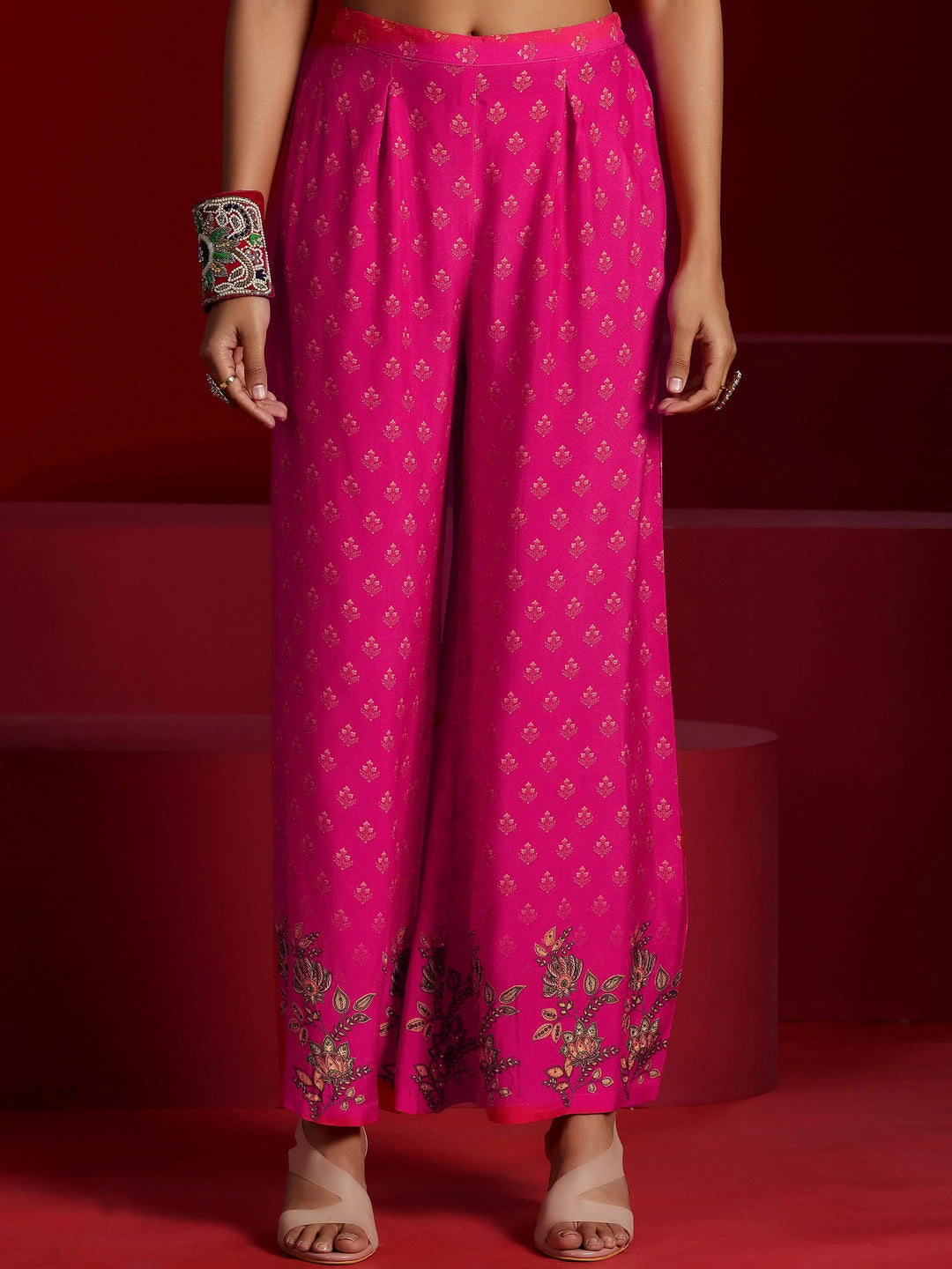  Libas Art Pink Printed Muslin Co-Ords 