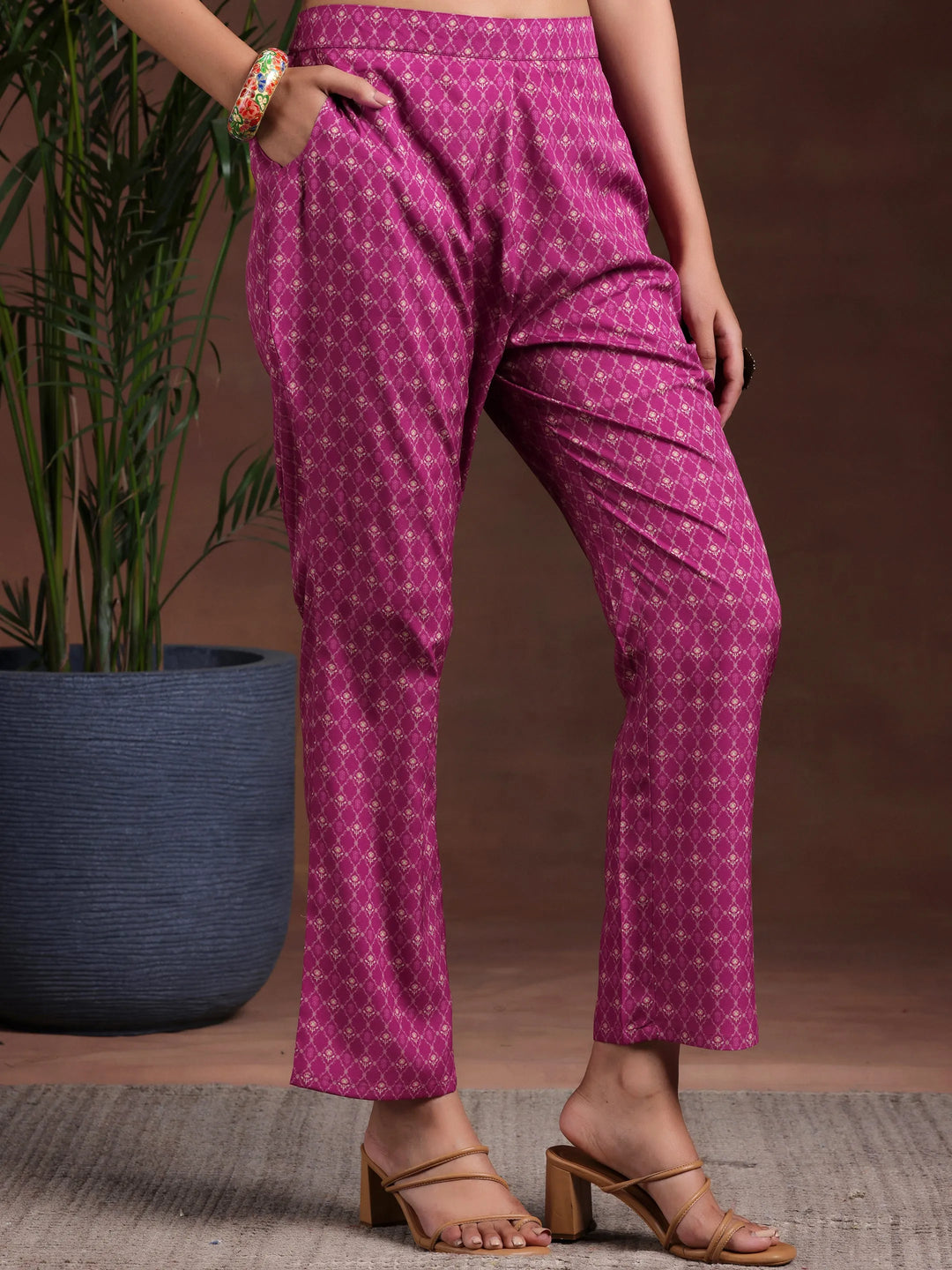  Multi Printed Poly Crepe Straight Suit With Dupatta 