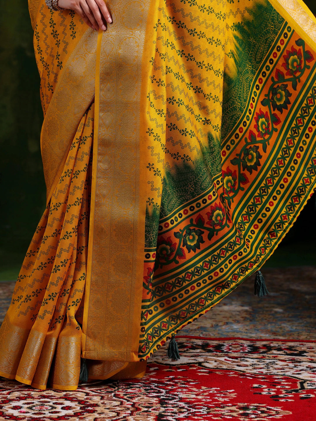Mustard Printed Silk Blend Saree With Unstitched Blouse Piece - Libas 