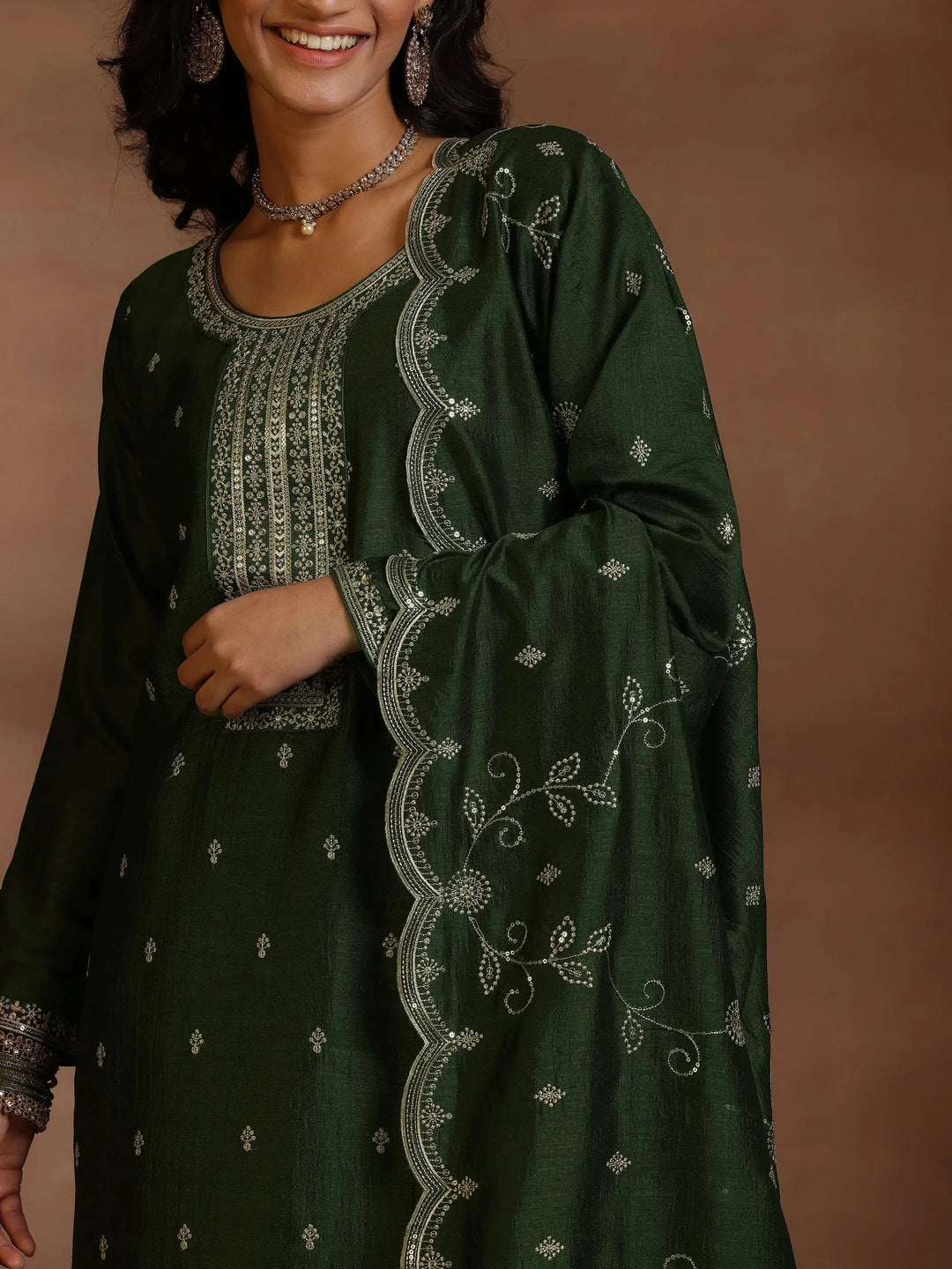  Green Embroidered Silk Blend Straight Suits With Dupatta 