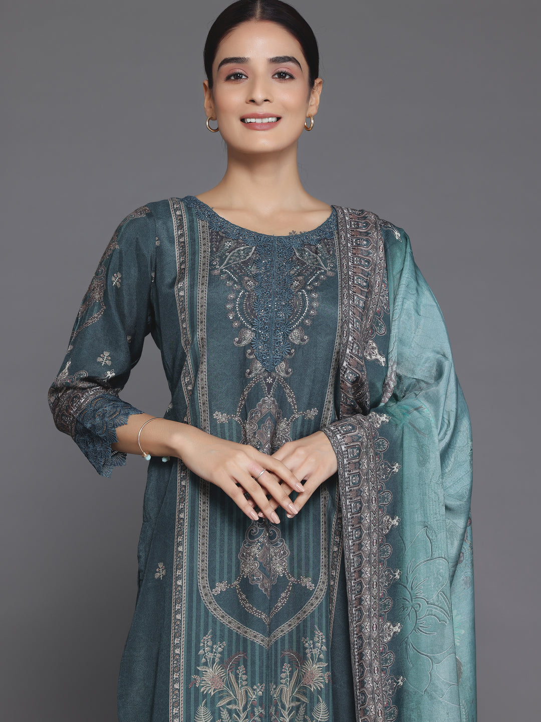  Green Printed Silk Blend Straight Suit Set With Dupatta 