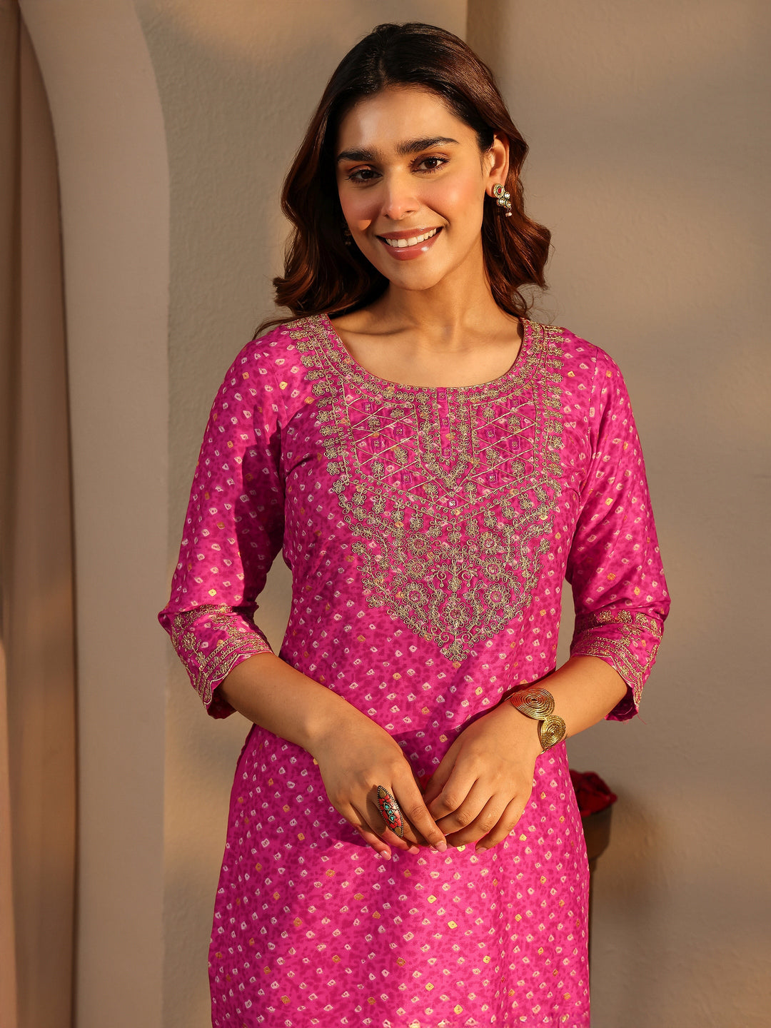  Pink Bandhani Embroidered Silk Blend Straight Suit Set With Dupatta 