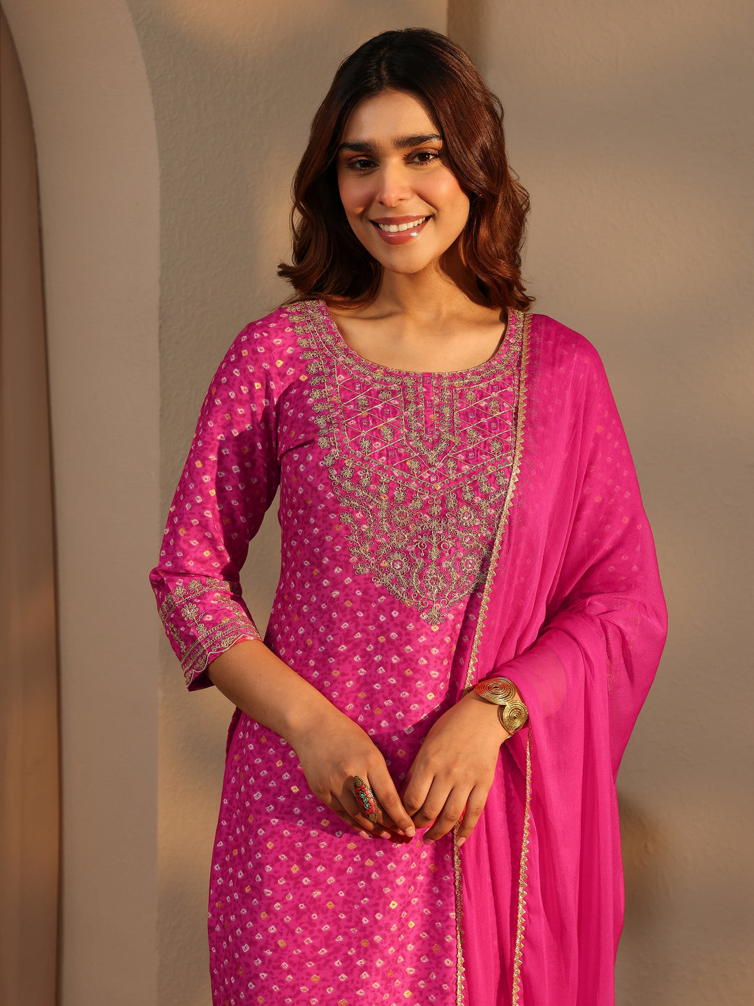  Pink Bandhani Embroidered Silk Blend Straight Suit Set With Dupatta 