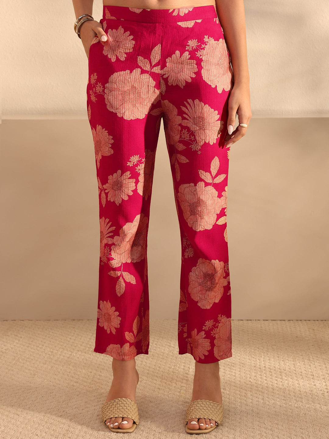  Pink Floral Printed Silk Blend Straight Kurta Set 