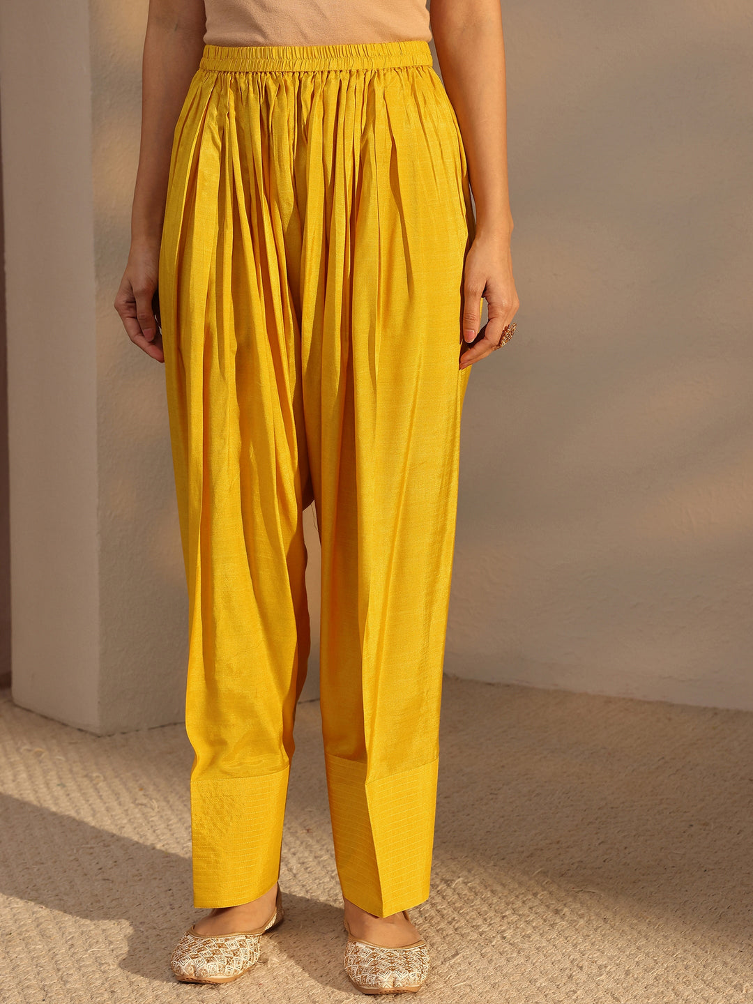  Mustard Floral Printed Muslin Co-Ord Set 