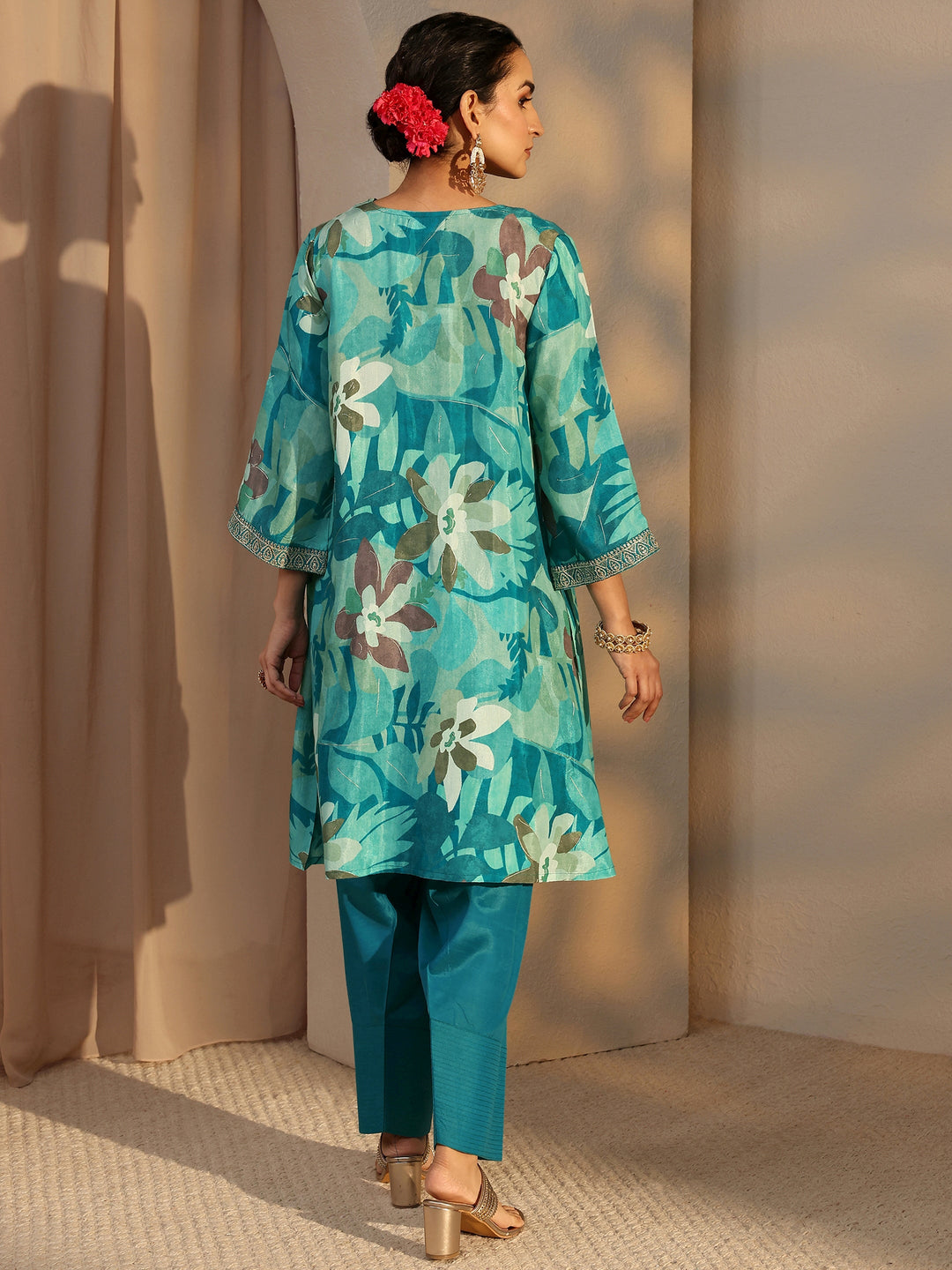  Blue Floral Printed Muslin Co-Ord Set 