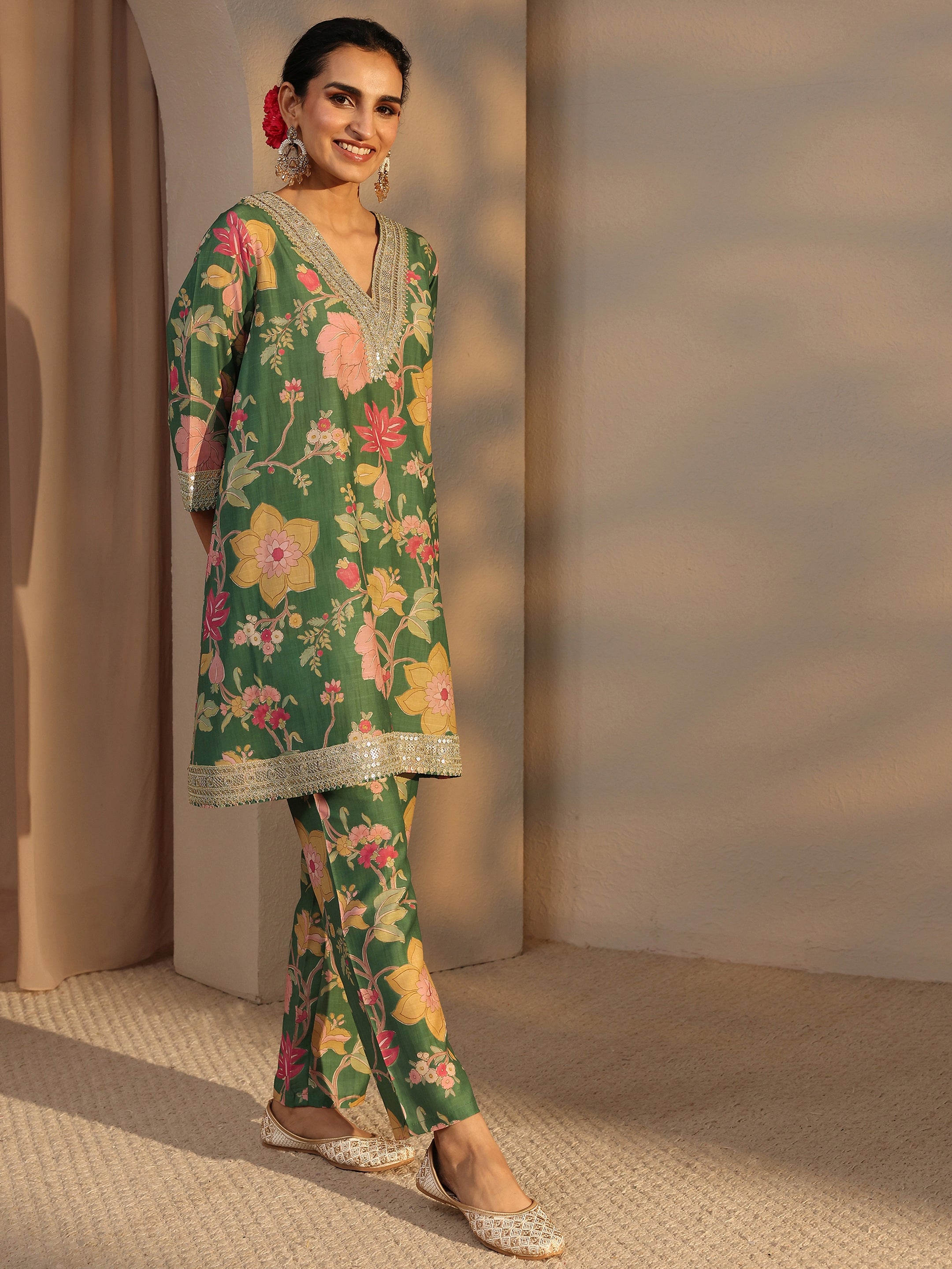 libas Green Floral Printed Silk Blend Co-Ord Set-picture-37