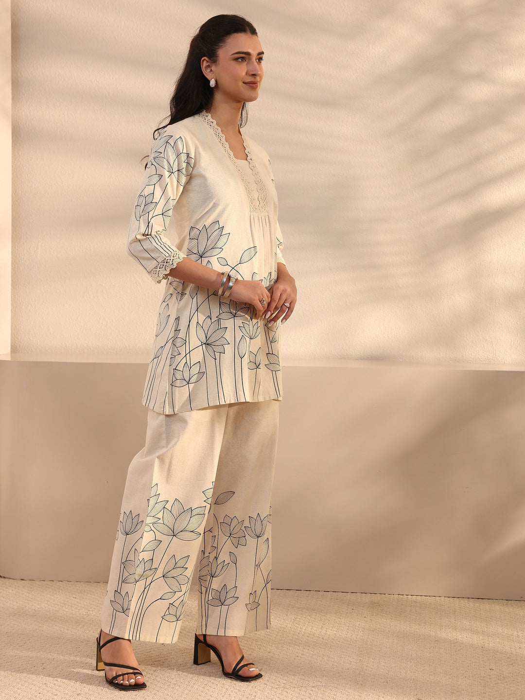  Off White Floral Printed Cotton Co-Ord Set 