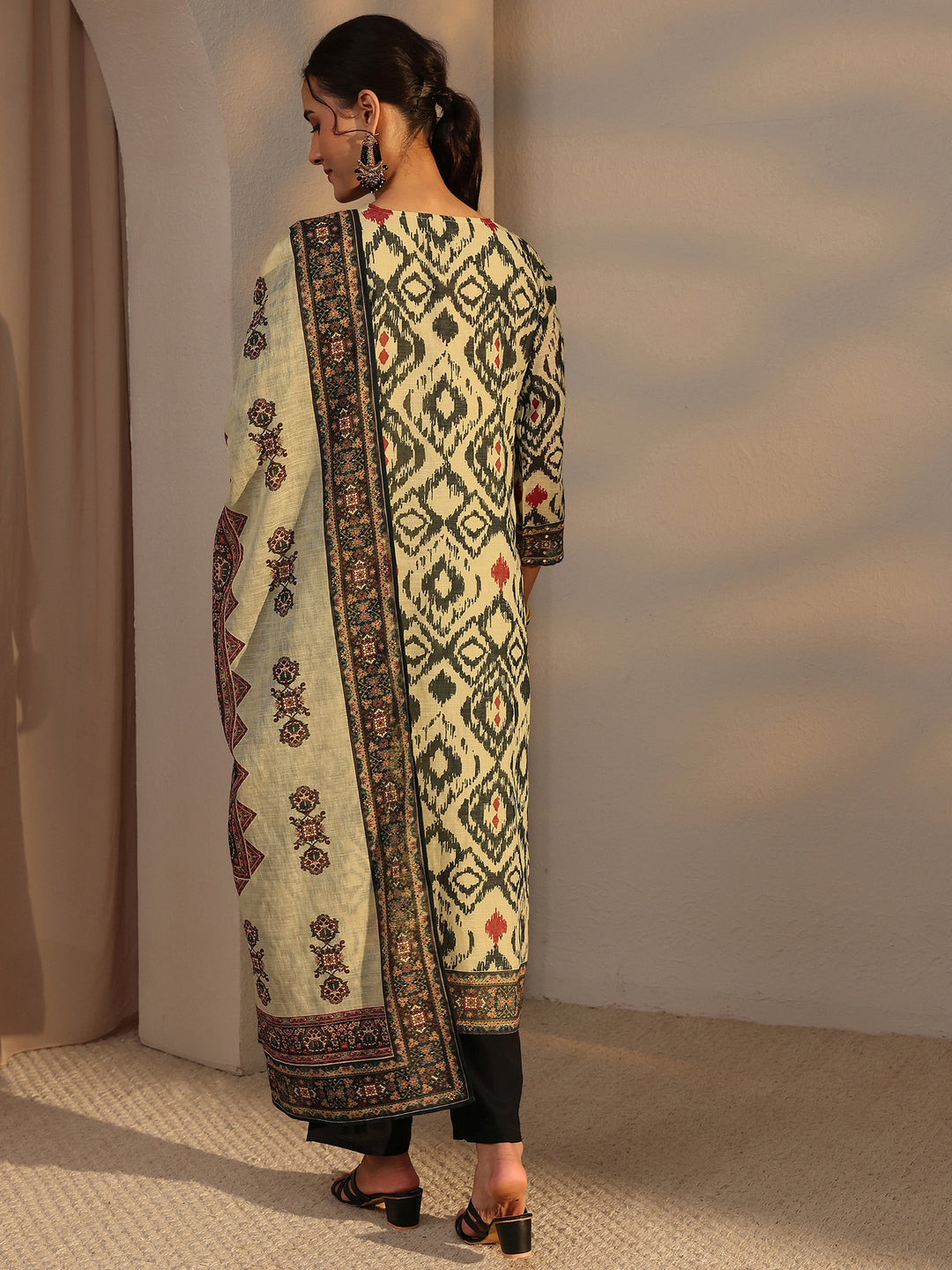  Beige Printed Cotton Blend Straight Suit Set With Dupatta 