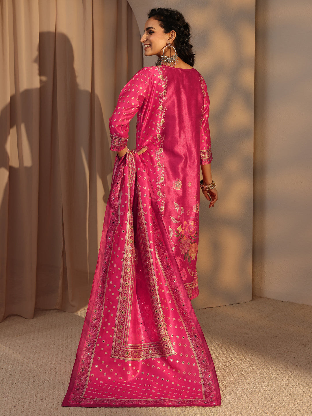  Pink Floral Printed Silk Blend Straight Suit Set With Dupatta 