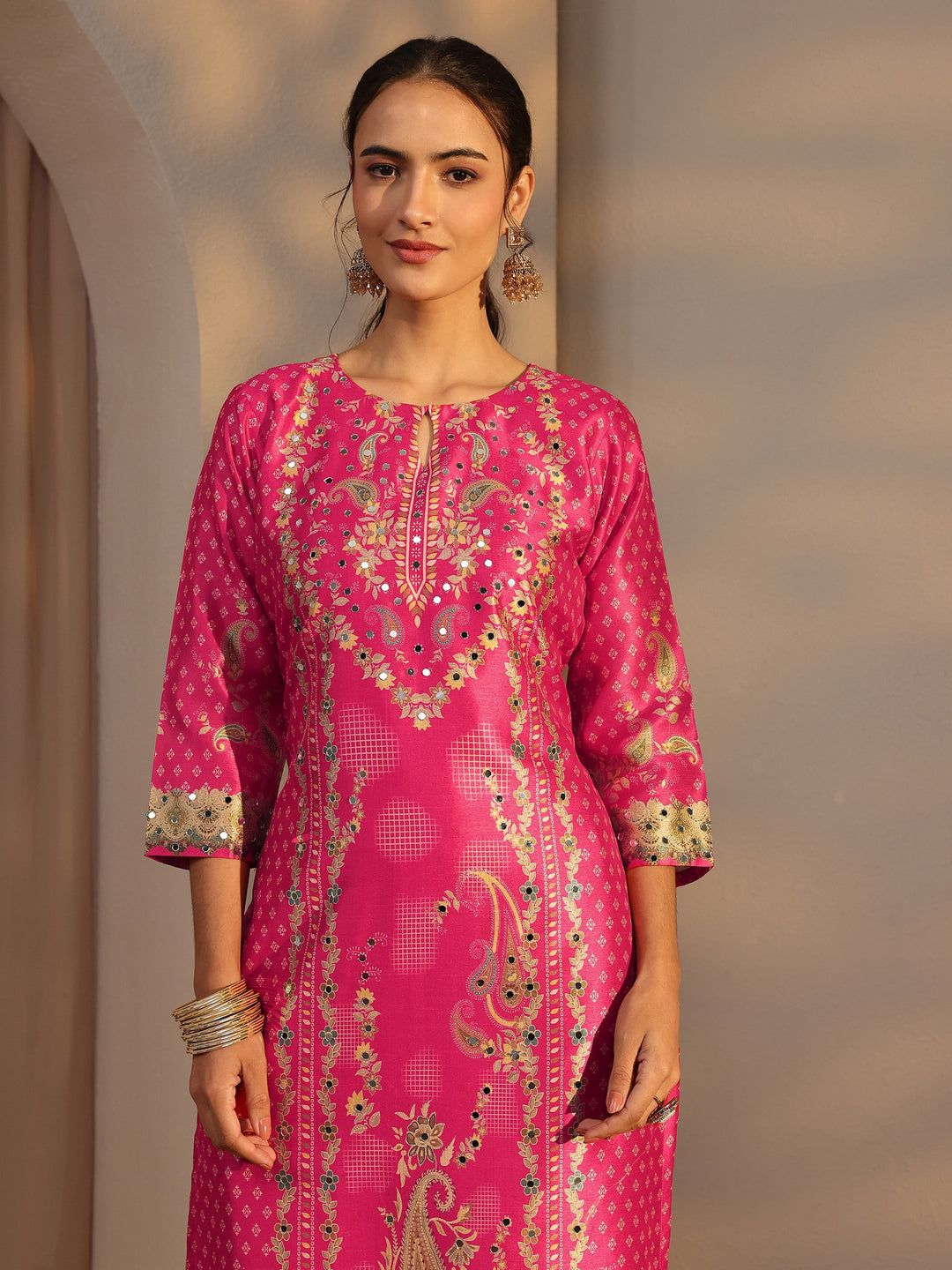  Pink Floral Printed Silk Blend Straight Suit Set With Dupatta 