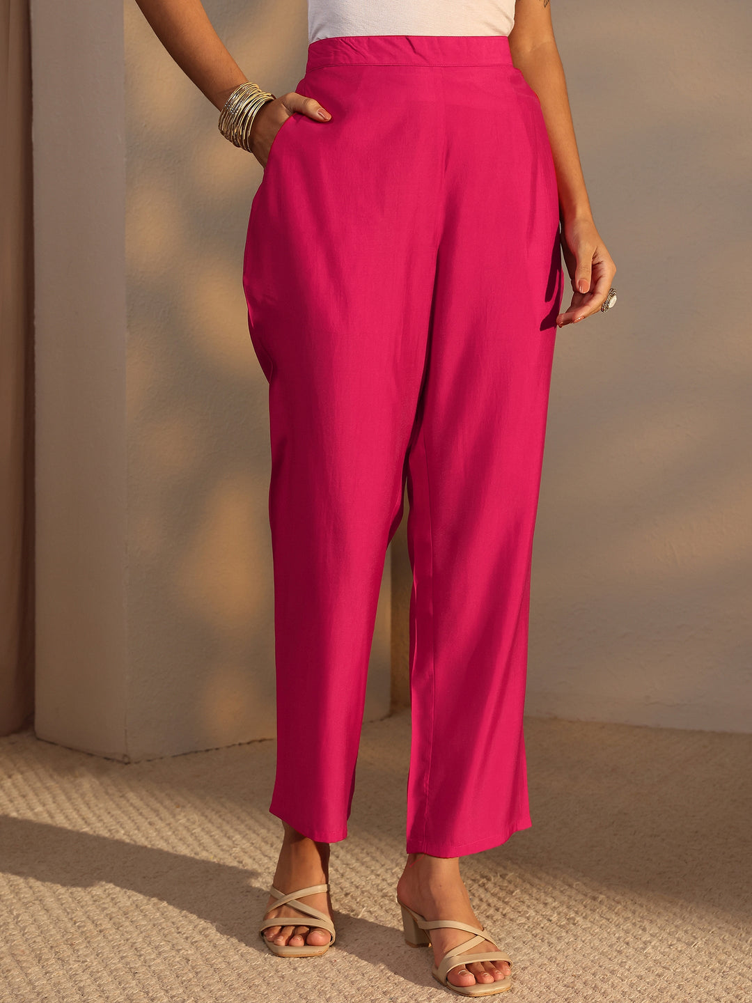  Pink Floral Printed Silk Blend Straight Suit Set With Dupatta 