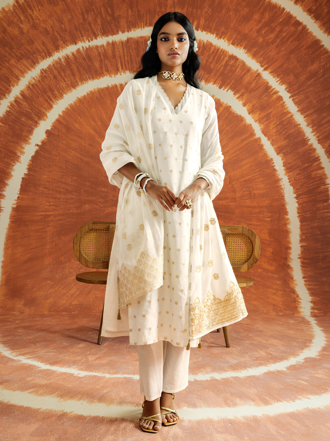 Libas Kamakshi White Woven Design Chanderi Silk Straight Suit Set With Dupatta 