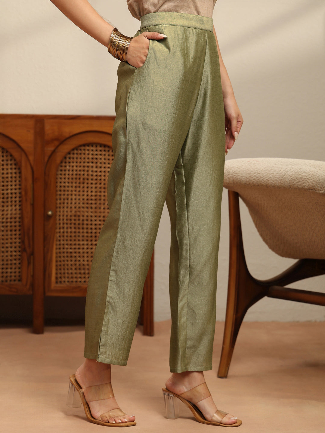  Sap Green Yoke Embellished Chanderi Silk Straight Suit Set 
