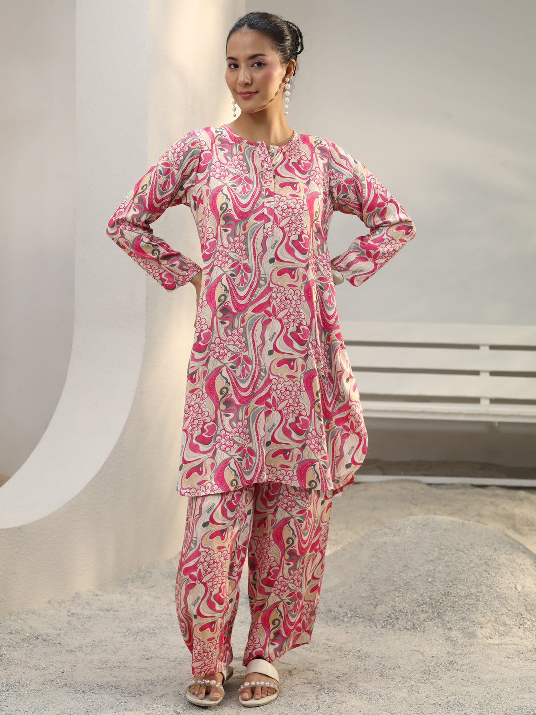  Pink Abstract Printed Muslin Co-Ord Set 