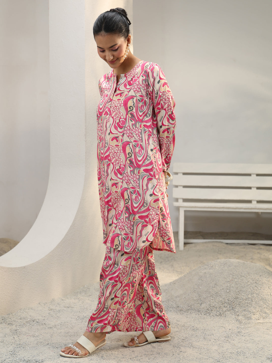  Pink Abstract Printed Muslin Co-Ord Set 