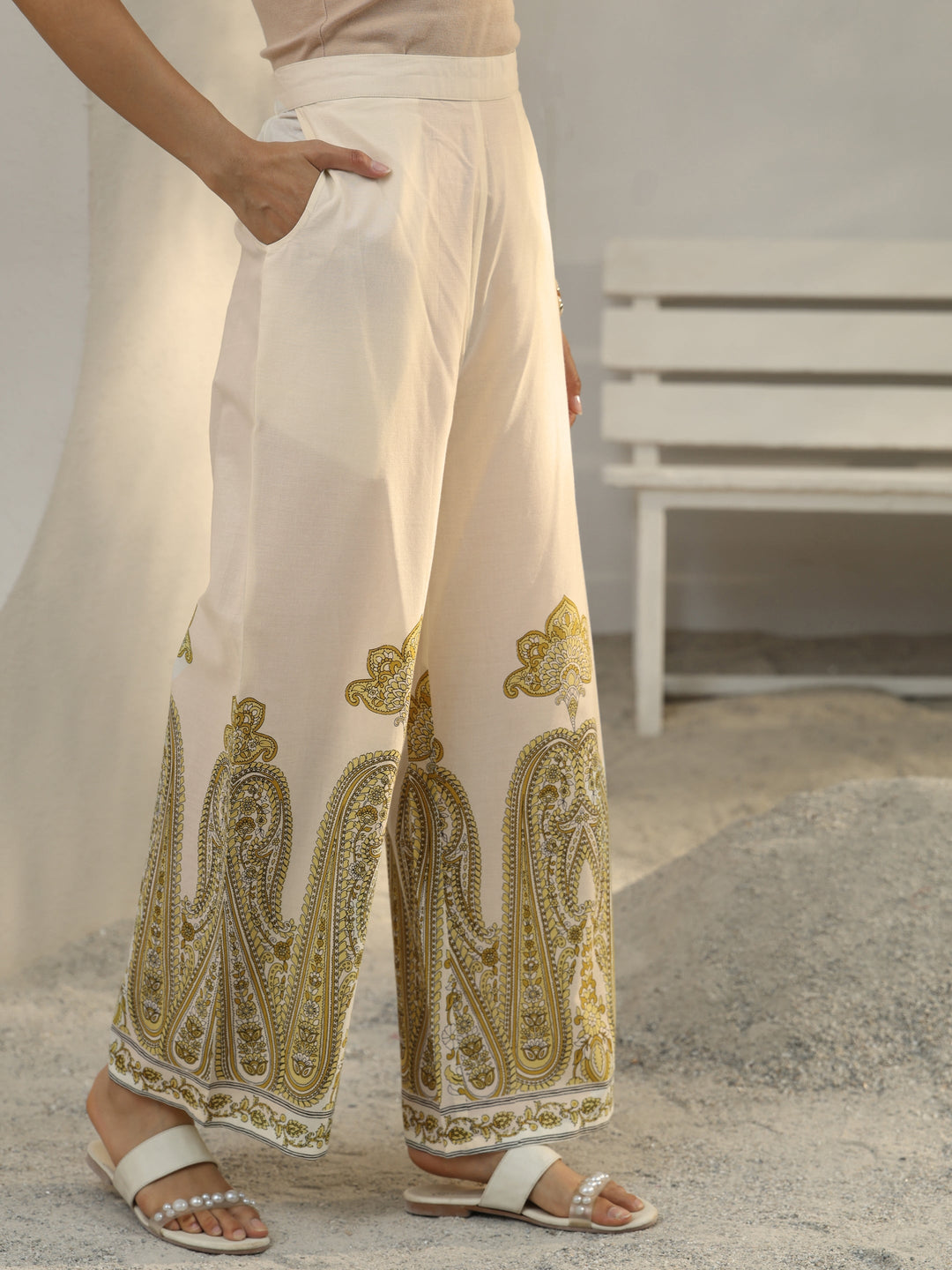  Off White Ethnic Printed Cotton Co-Ord Set 