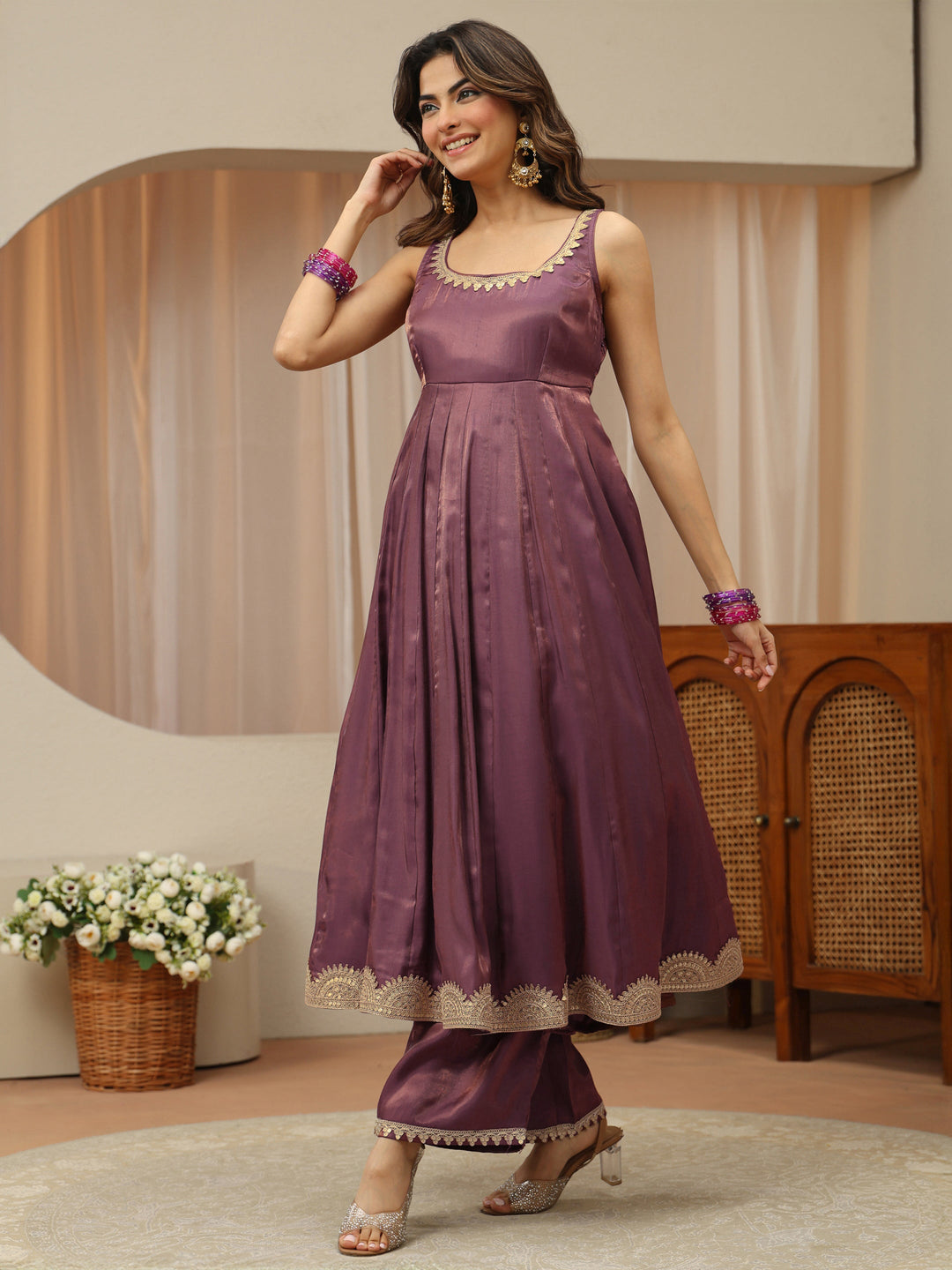  Vintage Purple Silk Blend Sleeveless Anarkali Suit Set 