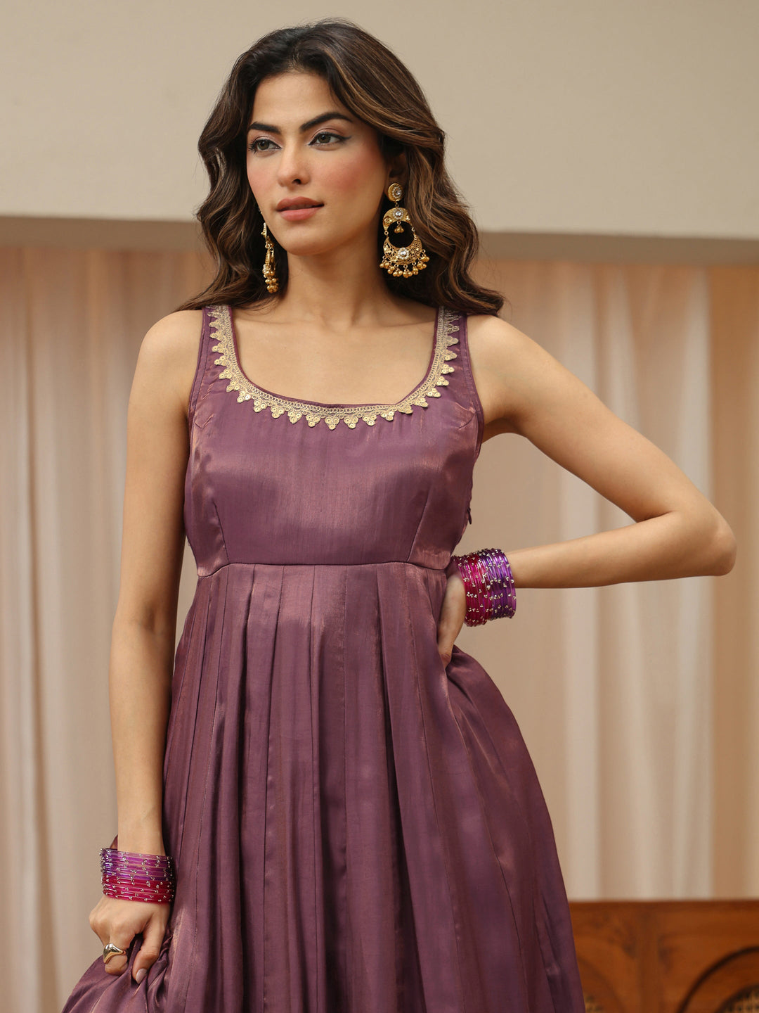  Vintage Purple Silk Blend Sleeveless Anarkali Suit Set 