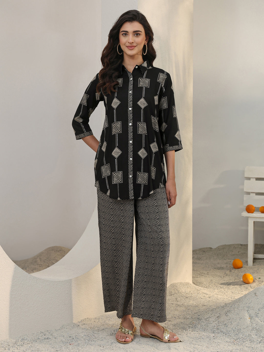  Black Geometric Printed Rayon Co-Ord Set 