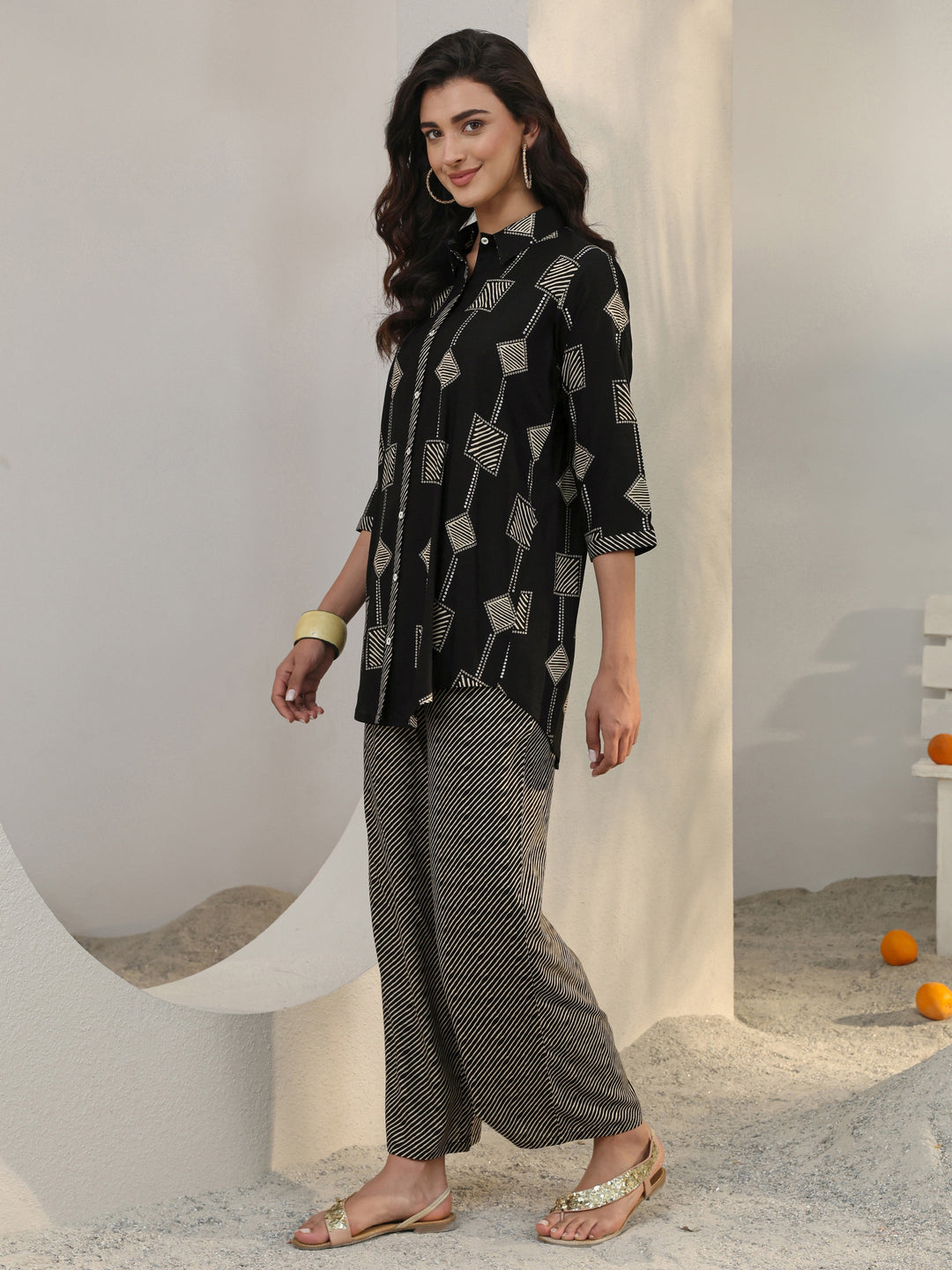  Black Geometric Printed Rayon Co-Ord Set 
