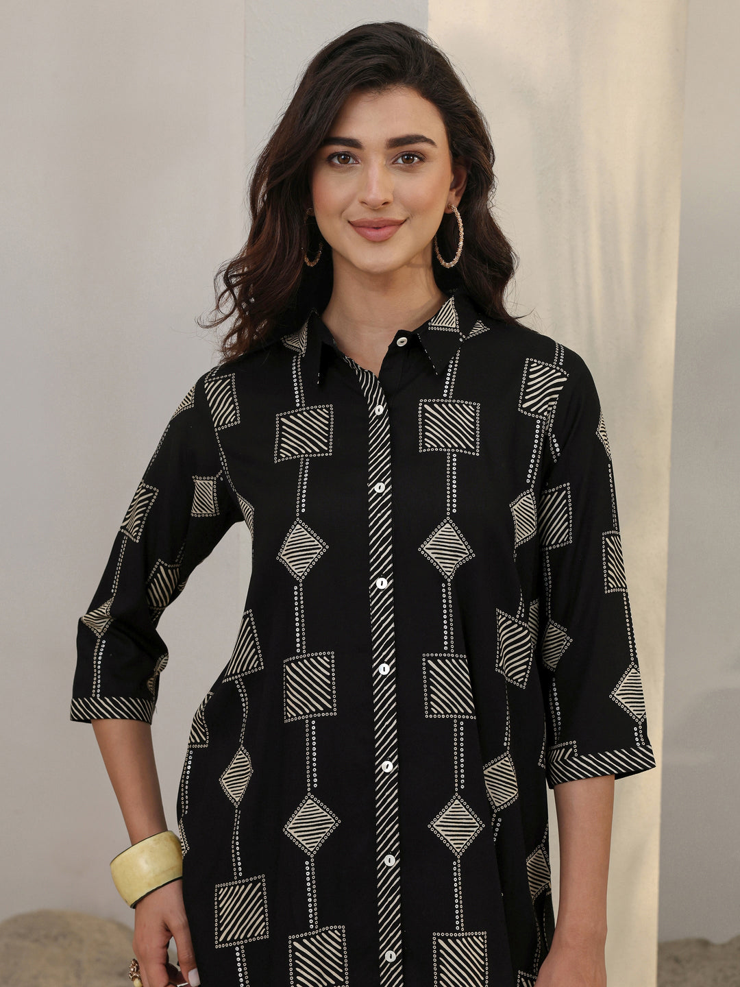  Black Geometric Printed Rayon Co-Ord Set 