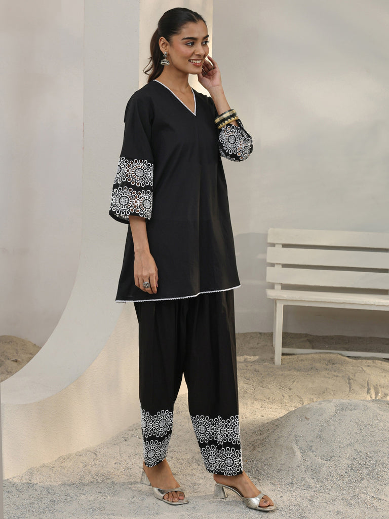 Libas Black Floral Embroidered Cotton Blend Straight Suit Set With Dupatta