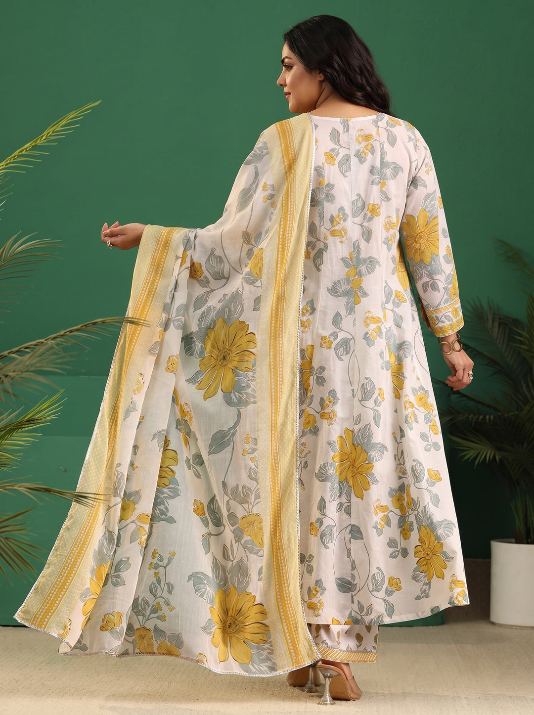  Plus Size White Floral Printed Cotton Anarkali Suit Set 