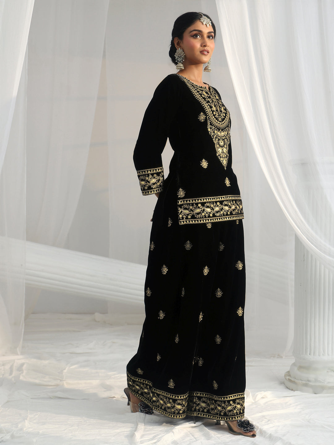  Libas Black Yoke Embroidered Design Velvet Co-Ord Set 