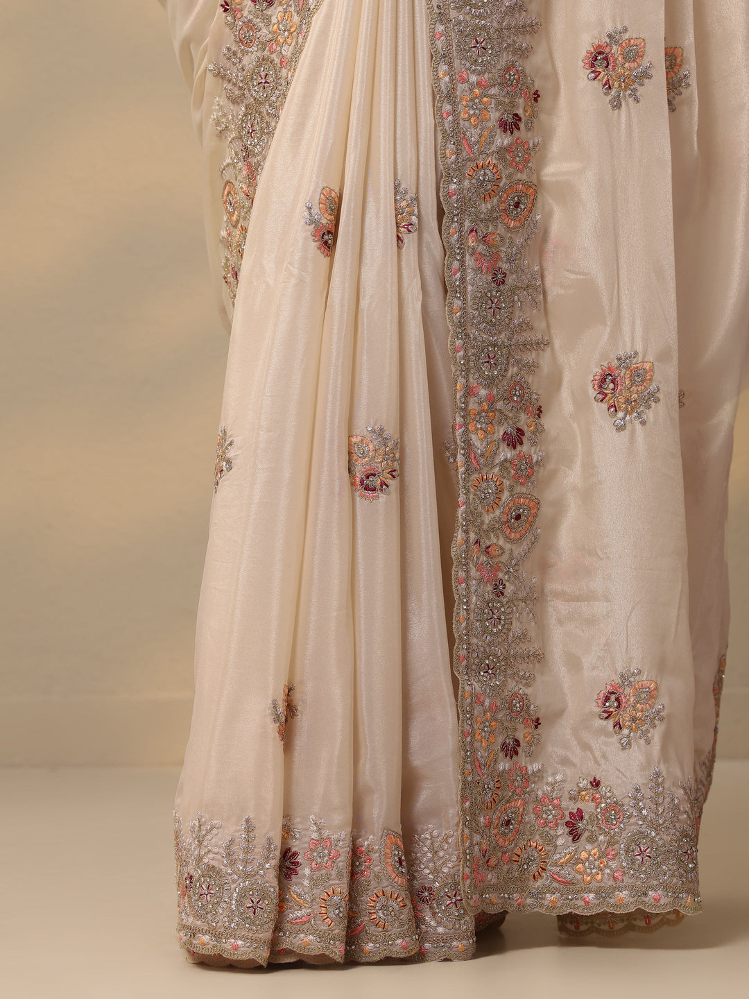  Cream Embroidered Crepe Saree With Unstitched Blouse Piece 