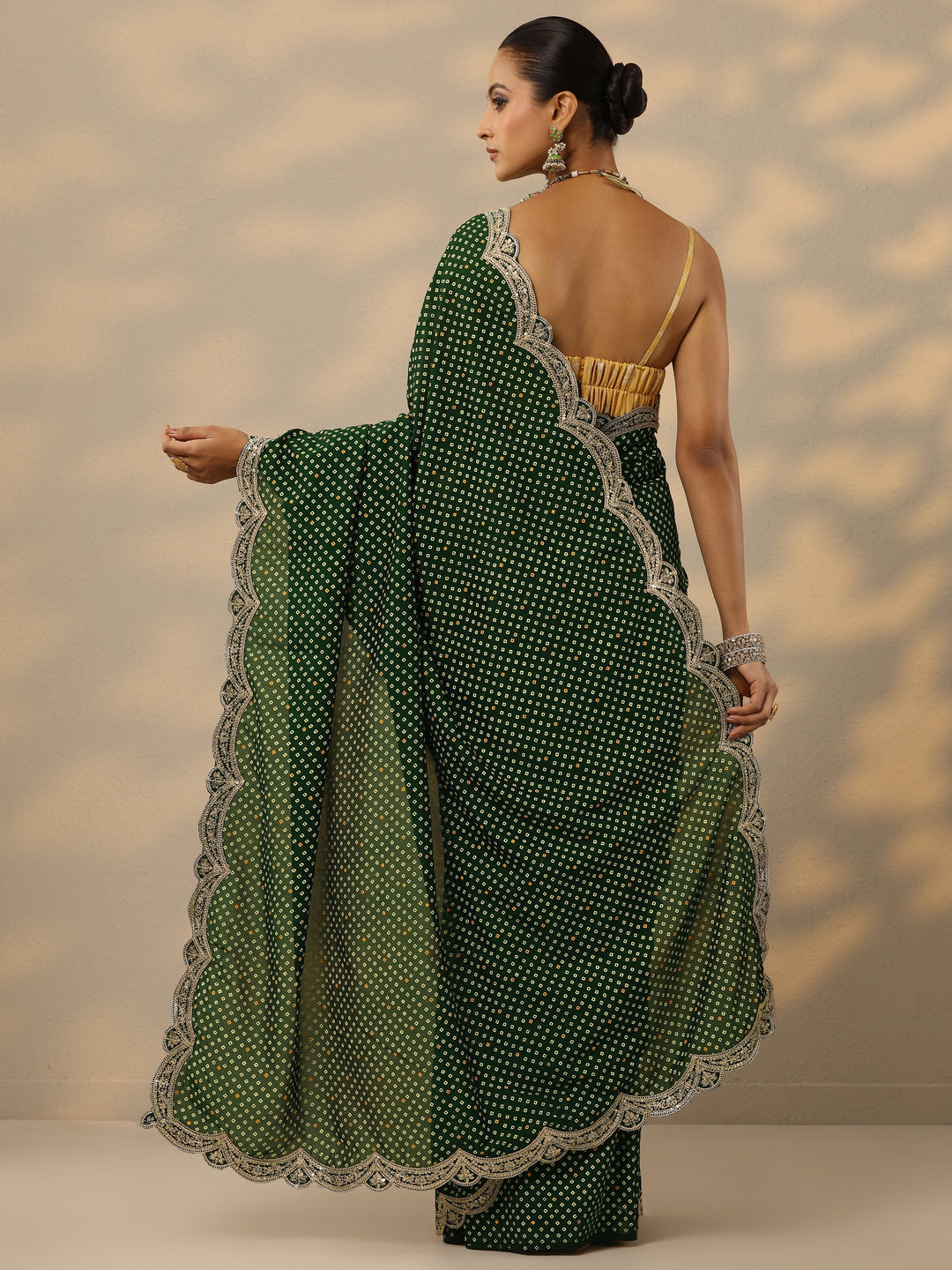  Green Bandhani  Printed Silk Blend Saree With Unstitched Blouse Piece 