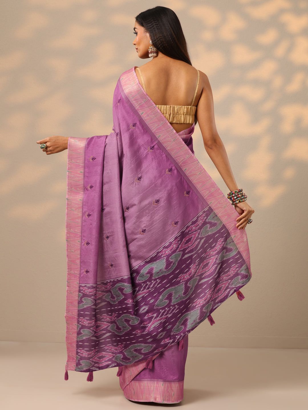  Mauve Ikat Woven Design Silk Blend Saree With Unstitched Blouse Piece 