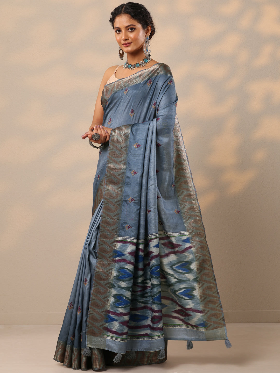  Grey Ikat Woven Design Silk Blend Saree With Unstitched Blouse Piece 