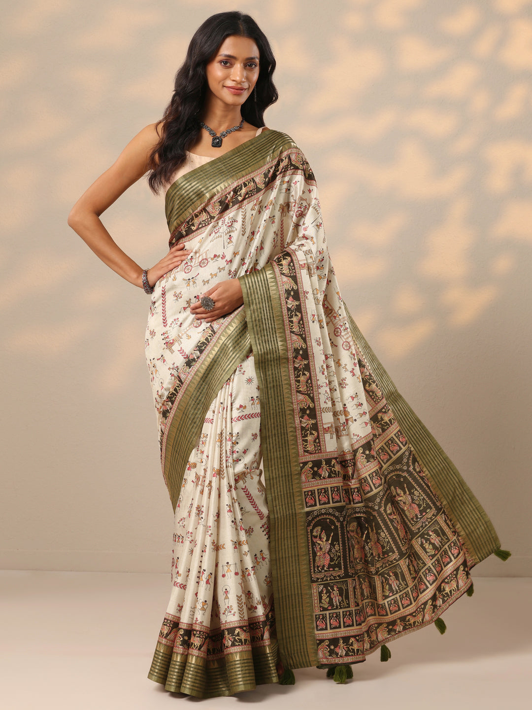  Green Printed Silk blend Saree With Unstitched Blouse Piece 